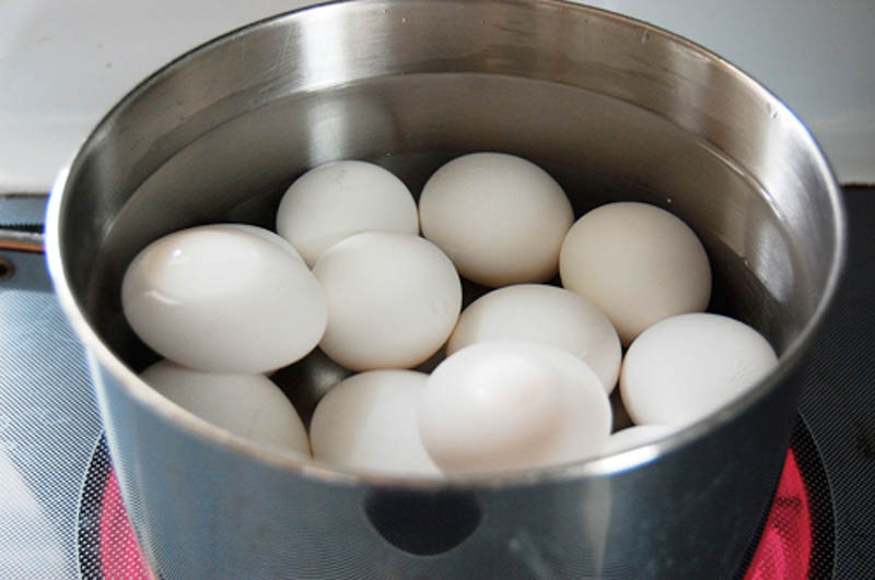 Hướng dẫn cách luộc trứng dễ bỏ vỏ - Khánh Vy Home