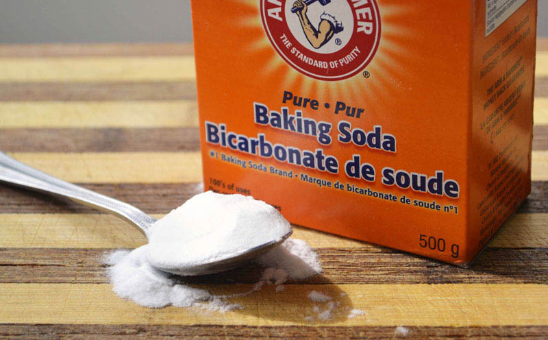 Phương pháp đánh bóng inox được sử dụng phổ biến nhất là làm sạch bằng baking soda