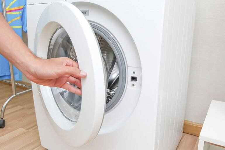 Nguyên nhân gây ra lỗi E10 máy giặt Electrolux do đường nước yếu