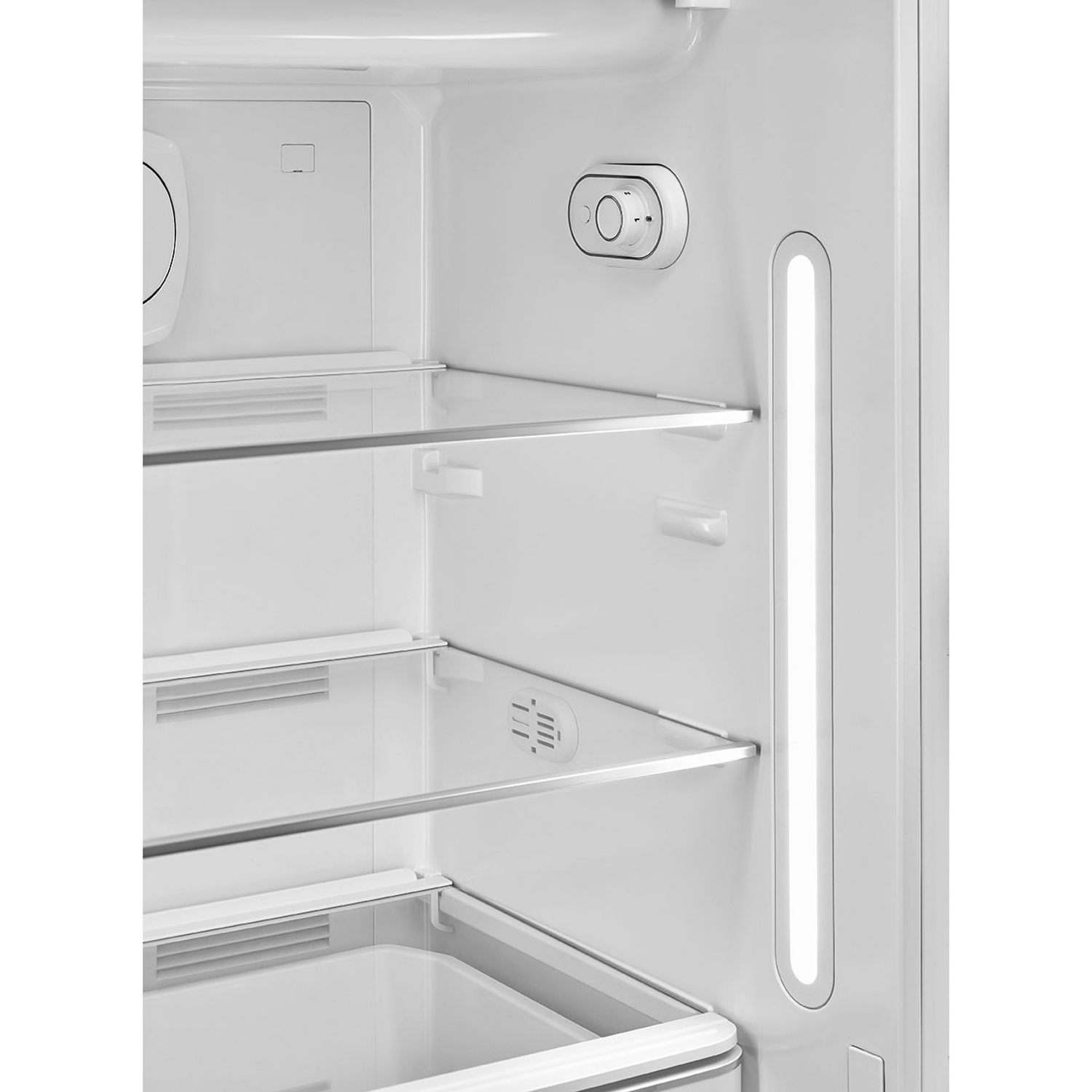 Tủ lạnh SMEG, cửa đơn, độc lập, 50’S STYLE FAB28RBL3 535.14.611 trang bị đèn chiếu sáng Led