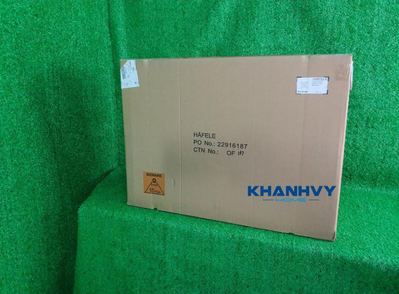 Giá bát đĩa nâng hạ Hafele 600mm 504.75.023 tại Khánh Vy Home được đặt trong thùng carton với đầy đủ thông tin sản phẩm