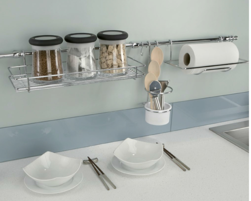 Hệ thống phụ kiện treo bếp bộ A, 1m Hafele 522.48.205 tại Khánh Vy Home bao gồm nhiều giá đựng dụng cụ nhà bếp