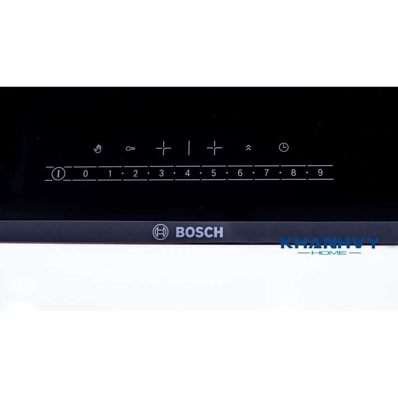 Bảng điều khiển cảm ứng tiện dụng của bếp từ Bosch PPI82560MS