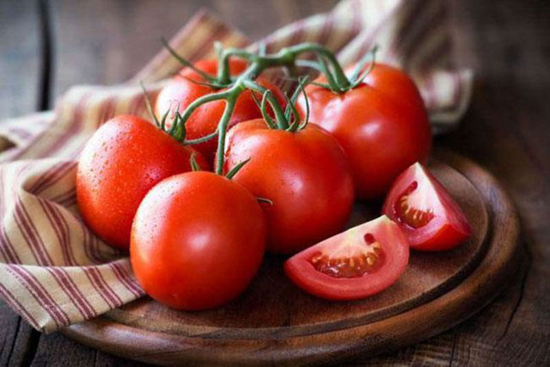 Đặt cà chua đúng cách sẽ bảo quản được lâu hơn 