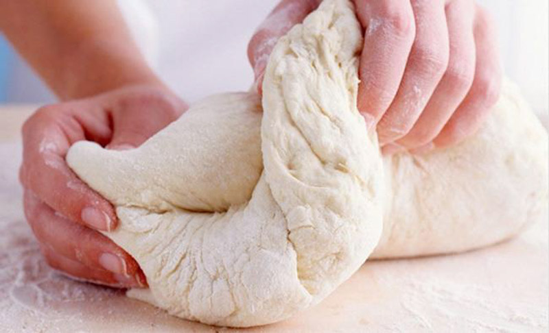 Nhồi bánh đều tay là bí quyết để tạo ra những chiếc bánh bao tuyệt vời 