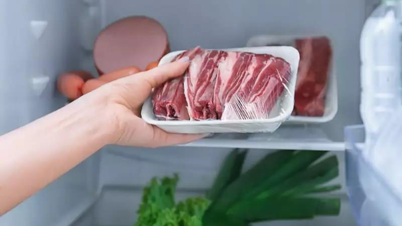 Thông thường, mất khoảng 10 - 24h để rã đông thịt bằng phương pháp này, tùy theo độ dày của miếng thịt.