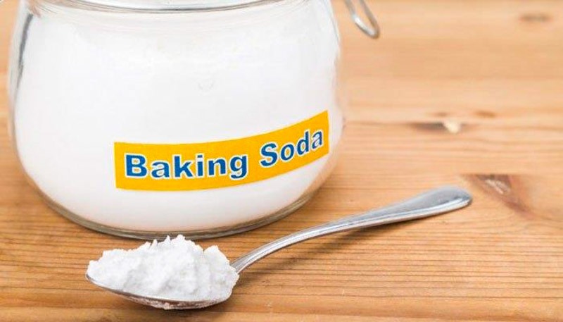 Baking soda giúp làm sạch bàn ủi hiệu quả