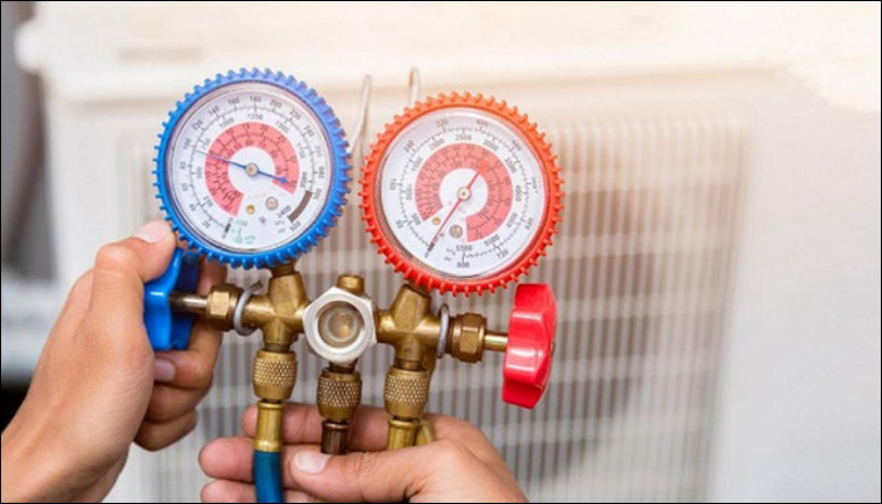 Sử dụng đồng hồ đo gas chuyên dụng nếu bạn cần kiểm tra xem ống dẫn có rò rỉ hoặc máy lạnh sắp hết gas hay không