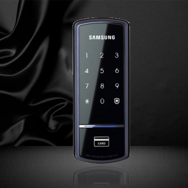 Khóa điện tử Samsung SHS-1321XAK/EN sang trọng