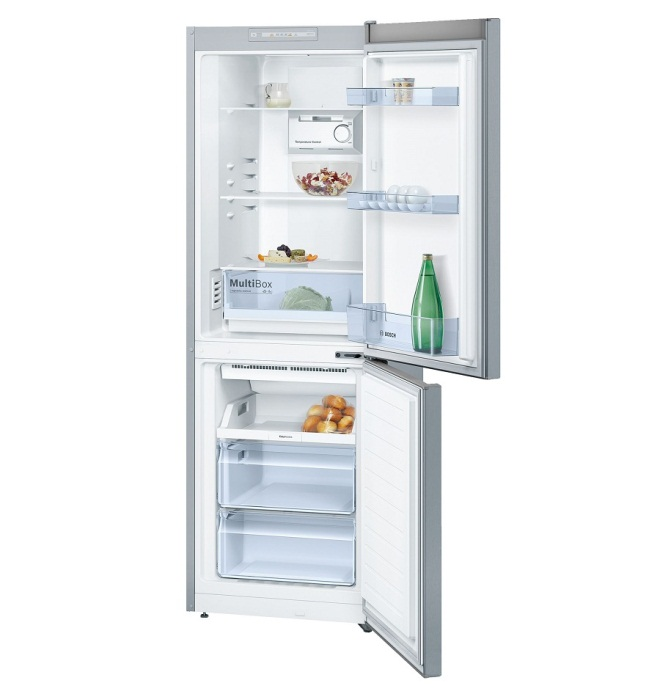 Tủ lạnh Bosch KGN33NL20G được thiết kế với nhiều ngăn cho nhiều mục đích sử dụng khác nhau