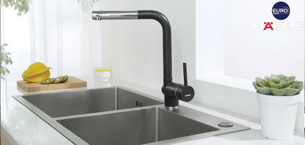 Không gian bếp hiện đại hơn với vòi rửa chén Hafele HT-G280 Black 570.51.380