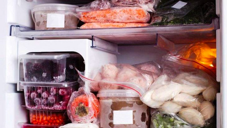 Tại sao tủ lạnh không đông đá? Nguyên nhân và cách khắc phục