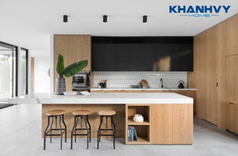 Tủ bếp Melamine được cấu tạo từ cốt gỗ MDF và được phủ một lớp Melamine sang trọng và hiện đại, phù hợp với mọi không gian nhà bếp hiện đại
